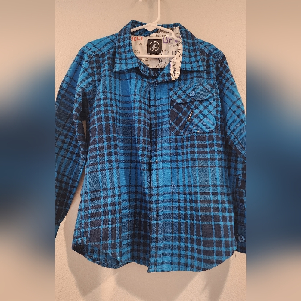 Blue Plaid Button-Up Shirt